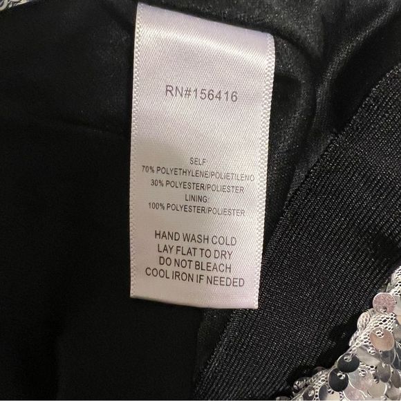 Silver Sequined 2 Piece Skirt Cropped Jacket - Picture 14 of 16